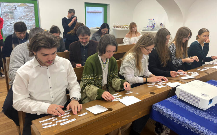 Egy diák álmodta meg a Petőfi-ház új logóját - Takács Milán